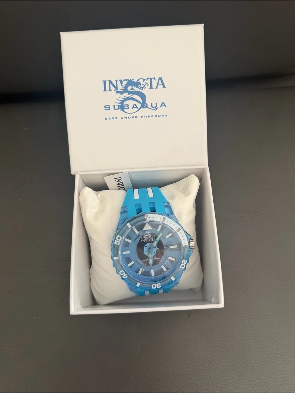 Invicta Blue and White Silicone Strap Dive-Style Watch - UNISEX